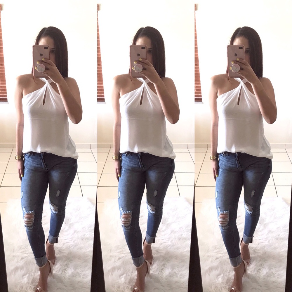 SOLD OUT // ‘CAPRI’ White Blouse - Picture 2 of 4